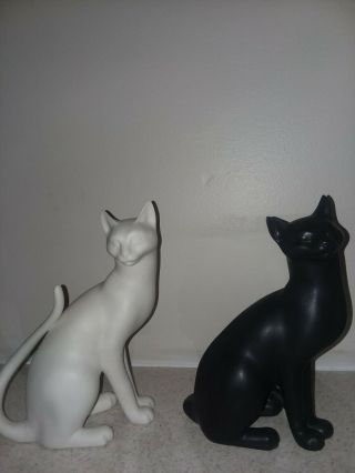 1986 Franklin Counterpoint Black/white Cat Figurines