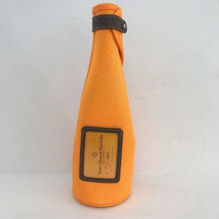 Veuve Clicquot Champagne Bottle Travel Bag Ice Jacket Sleeve 750ml