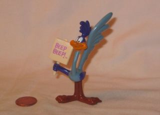 Looney Tunes Roadrunner Holding A “beep” Sign Pvc Figure; By Applause 1993