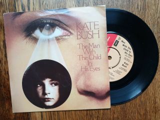 Kate Bush,  " The Man With The Child In His Eyes ",  " Moving ".  Uk 7 " Vinyl Single.  Ex
