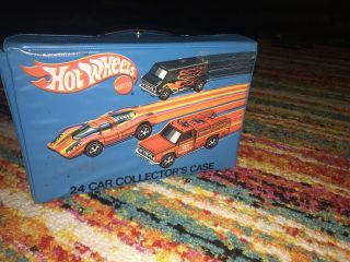 Hot Wheels 24 Car Collectors Case With 21 Cars 2