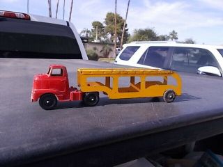 Vintage Tootsietoy Tootsie Toy International Semi Truck Tractor Car Auto Trailer 2