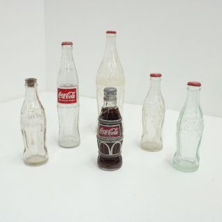 Set Of 5 Vintage Coca Cola Glass Bottles With Caps Collectable 404