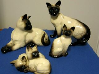 4 Beswick Siamese Seal Point Cat Figurines 1296,  1887,  1558 And 1 Other