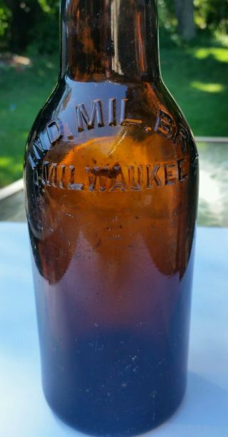 Antique Independent Milwaukee Brewery Wisconsin Beer Bottle Vintage Barwear