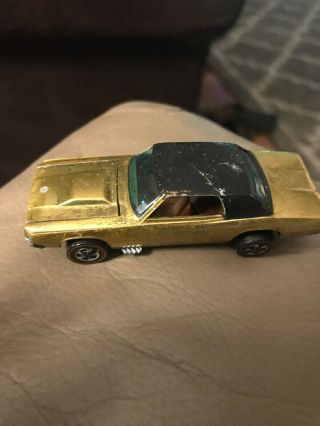 Vintage Hot Wheels Redline 1967 Custom T - Bird Gold With Black Top