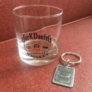Jack Daniels Tennessee Whiskey Old No.  7 Rocks Glass And Pewter Key Ring