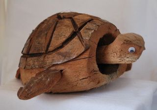 Vintage Hand Carved Coconut Sea Turtle Tortoise Bobble Head Tiki Bar
