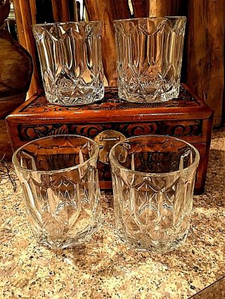 Set Of {4] Vintage Crown Royal Whiskey Glasses
