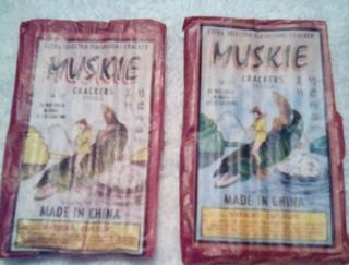 VINTAGE FIRECRACKER LABELS MUSKIE CRACKERS 16s 2 pack RARE ITEMS 3