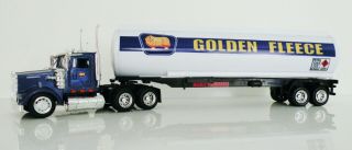 Golden Fleece Blue W900 Day Cab Petrol / Oil Tanker Fuel Tankers 1/43 Trucks