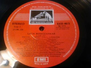 LATA MANGESHKAR - LIVE AT THE ROYAL ALBERT HALL LONDON 2X LP / HMV EMI 3