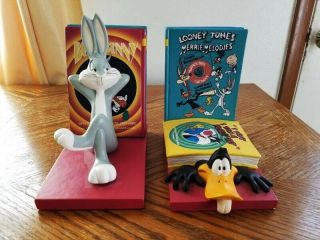 Rare Hard To Find Warner Brothers Looney Tunes Bugs Bunny Daffy Duck Bookends