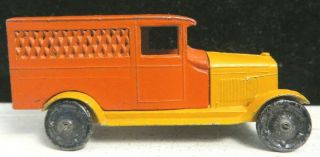 Tootsietoy Gm Series 6206 Red & Orange Chevrolet Delivery Van Shape