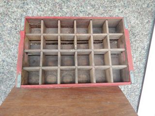 Vintage Coca Cola Coke Red Wood Wooden Crate Bottle Holder with 24 Dividers 4