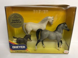 Breyer Collectible Special Edition Horses Drinkers Of The Wind No.  700693