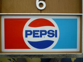 Vintage 1987 Pepsi Cola Electric Plastic Wall Clock 20 