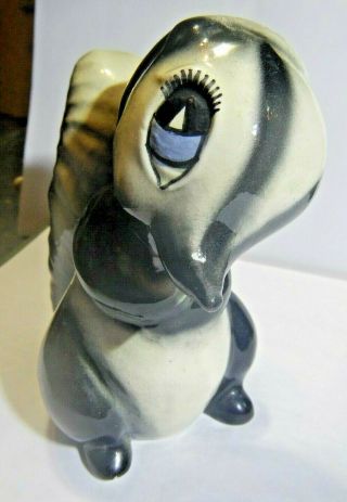 Vintage 1946 Disney Flower Skunk Figurine by Evan K.  Shaw Ceramic Décor Japan 2