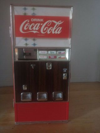 1996 RARE Vintage Coca Cola Die Cast Metal Vending Machine Musical Bank 2