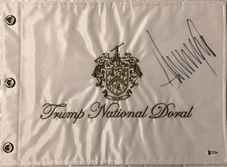 Donald Trump Signed Trump National Doral Golf Pin Flag W/ Beckett Loa Rare