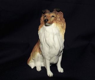 Very Detailed Sheltie Or Collie Figurine Sable Sitting 4.  25 " T No Label Resin