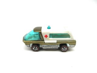 Hot Wheels Redline Olive The Heavyweights Ambulance Not Played With Window Issue