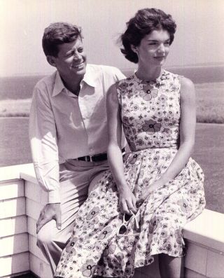 Collectible Jfk And Jackie Kennedy (1960) 8 X 10 Photo