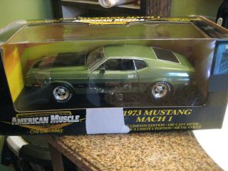 American Muscle Le 1973 Ford Mustang Mach 1 Ertl Collectible 1:18 Scale