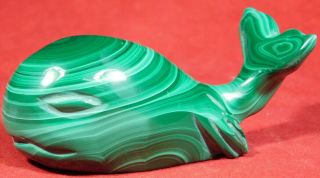 A Solid Deep Green Malachite Whale Carving From The Congo 142gr E