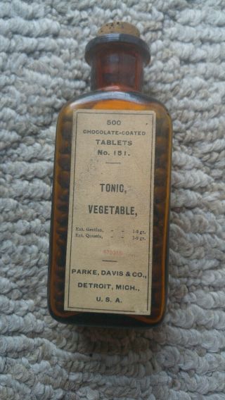 Antique Parke Davis & Co Bottle 500 Chocolate Coated Vegetable Tonic Tablet Full
