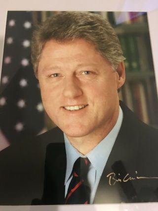 President Bill Clinton Signed 8x10 Photo Autographed Hand Signed