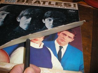 The Beatles T - 2047 Mono Meet The Beatles 1st Paiste Over 1964 Capitol Records