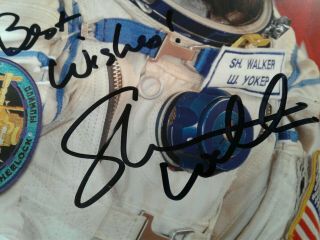 SHANNON WALKER Authentic Hand Signed Autograph 8X10 Photo - NASA ASTRONAUT - RARE 2