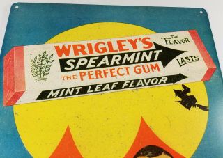 WRIGLEYS SPEARMINT THE PERFECT CHEWING GUM HALLOWEEN HEAVY DUTY METAL ADV SIGN 2