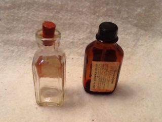 Vintage Mercurochrome Glass Medicine Bottles Set Of 2 One Glass Stopper McKesson 2