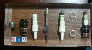 1950 - 60 Ac Gm Delco Dealer Cutaway Display How Spark Plugs Are Made Lucite Oib