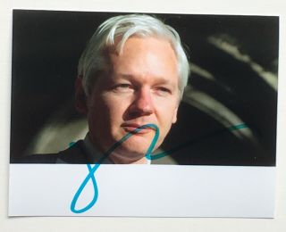 Julian Assange Hand Signed Photo Autograph - Serious Offers Welcome