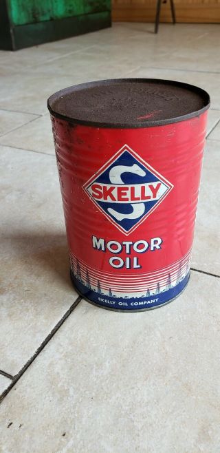 Vintage Skelly 1 Quart Motor Oil w/ Ridges Can 2