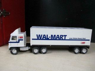 Walmart Wal - Mart Pressed Steel Nylint 18 - Wheeler Van Transfer Semi Truck