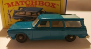 Vintage Lesney Matchbox 42 Studebaker Station Wagon Man Box Toy Car 2