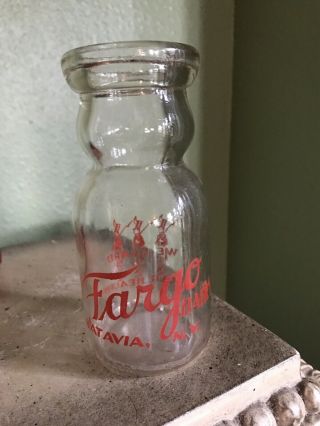 Vintage 1/2 Pint Milk Bottle Fargo Dairy Batavia York Cream Top
