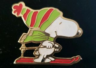 Vintage Snoopy Ski Pin Aviva Peanuts Snow Skiier