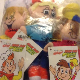 Vintage Kellogg ' s Snap,  Crackle and Pop dolls 1997,  3 small 3 
