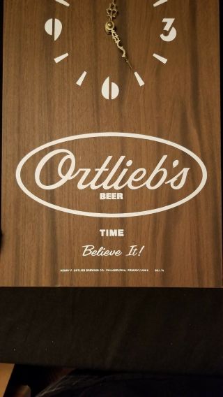 Vintage Ortlieb ' s Premium Lager Beer Clock 18 x11 