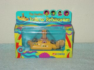 Corgi Toy 05404 - The Beatles Yellow Submarine -
