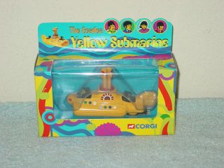 Corgi Toy 05404 - The BEATLES Yellow Submarine - 3