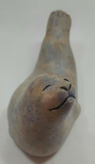 Charmiing Smiling Harbor Seal Paperweight/sculpture Estate 5.  5 " X 2 " X 3 " Estate