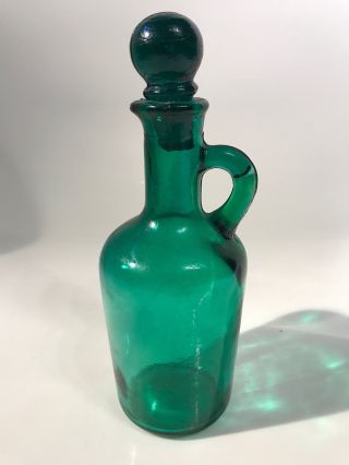 Emerald Green Glass Stoppered Bottle Decanter 7.  5 " Tall Vintage Jug - Wine