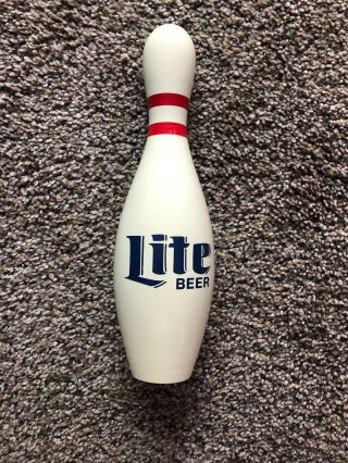 (l@@k) Miller Lite Beer Bowling Pin Tap Handle Game Room Bar Man Cave Milwaukee