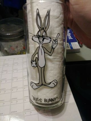 1973 Pepsi Looney Tunes Glasse Bugs Bunny Good Paint.  94